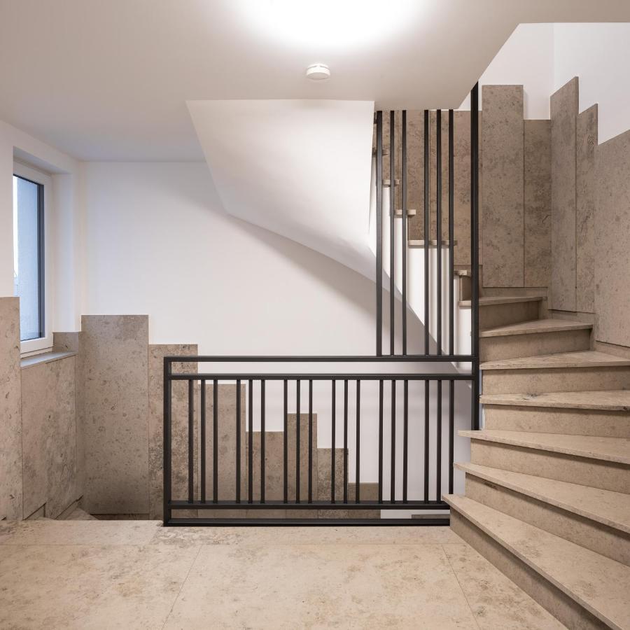 Home & Work Pulheim Exterior foto